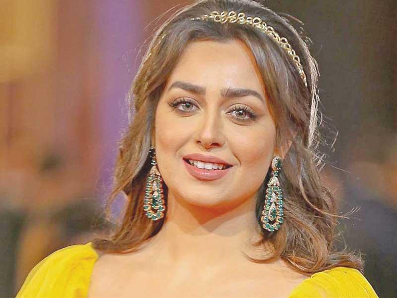 الممثلة هبة مجدي