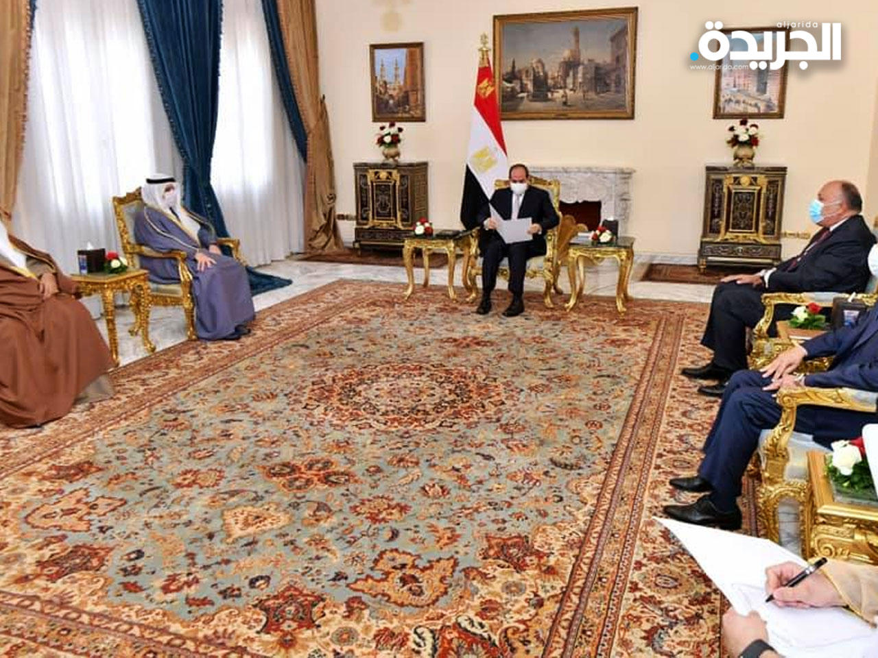 السيسي يتسلم رسالة خطية من أمير الكويت