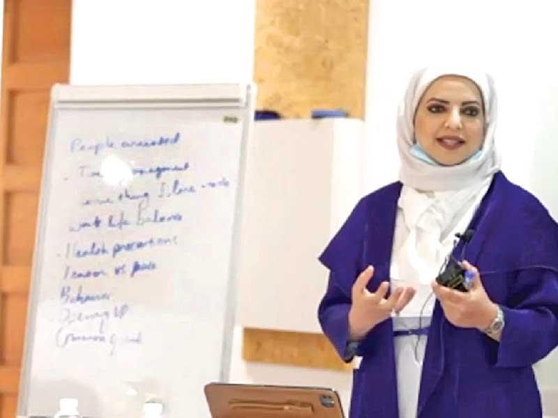  د. منى القطان