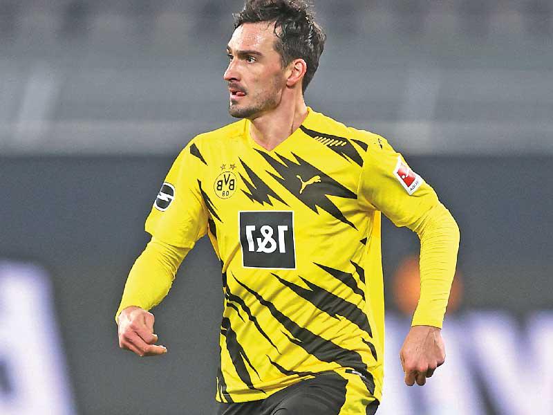 مدافع فريق بوروسيا دورتموند ماتس هوملز