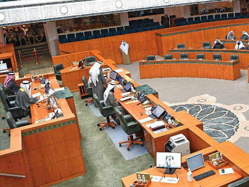 الغانم يرفع جلسة أمس لعدم حضور الحكومة (تصوير عبدالله الخلف)