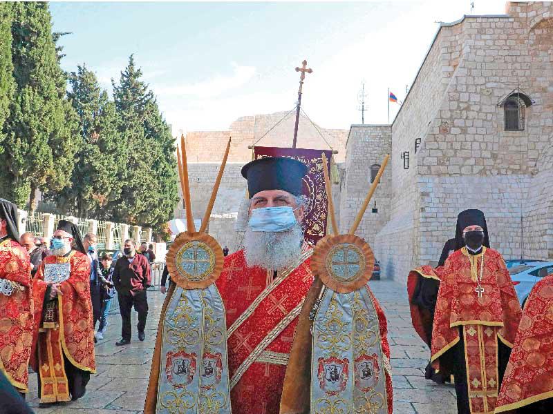 الطوائف الشرقية  تحتفل بـ «الميلاد» 