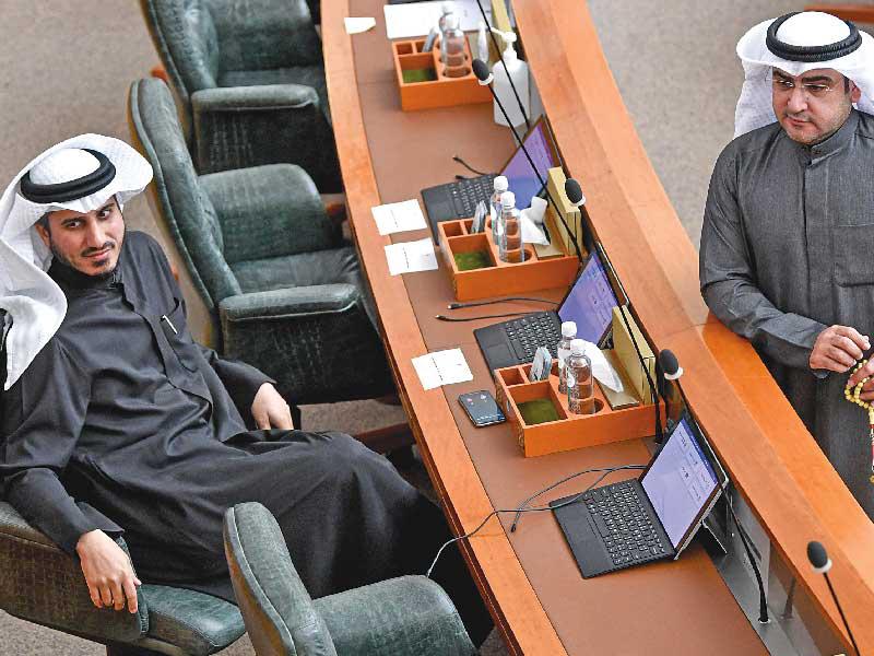 النائبان بدر الداهوم والكندري 