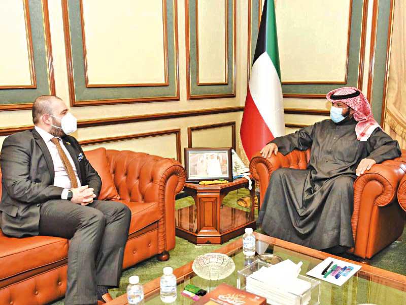  محافظ العاصمة الشيخ طلال الخالد مستقبلاً السفير الأوروبي أمسn