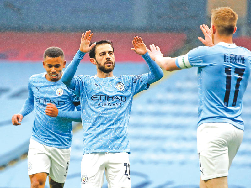 لاعبو مانشستر سيتي خلال مباراة سابقة