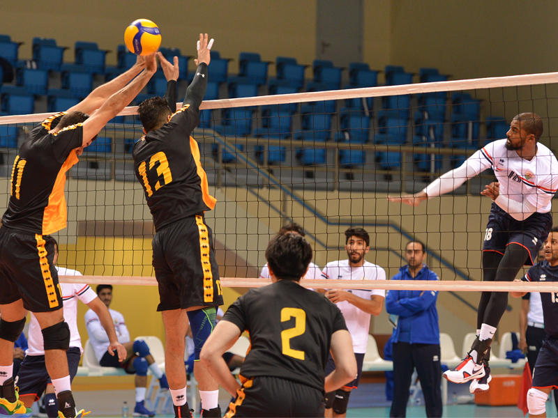 لاعب الجهراء اخترق حائط صد القادسية