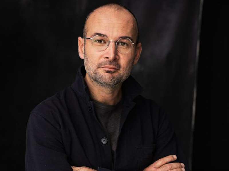 المخرج الروماني ألكسندر ناناو