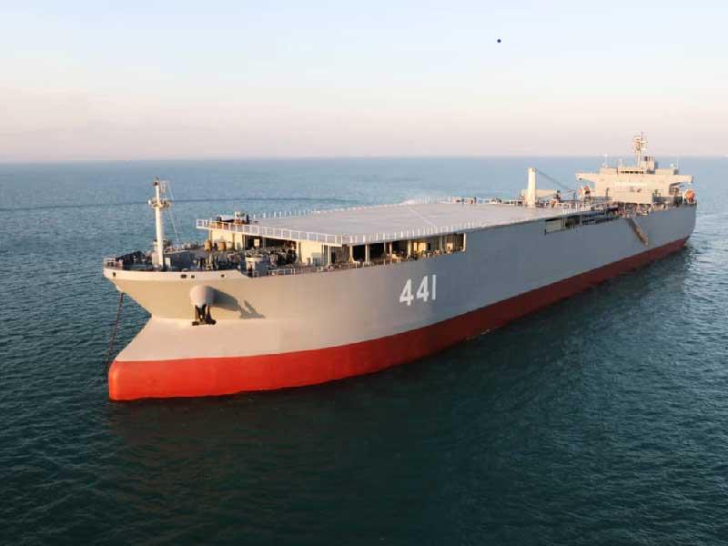 صورة نشرها الإيرانيون للسفينة مكران 