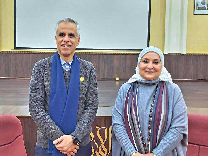 مظفر عبدالله وجميلة علي 