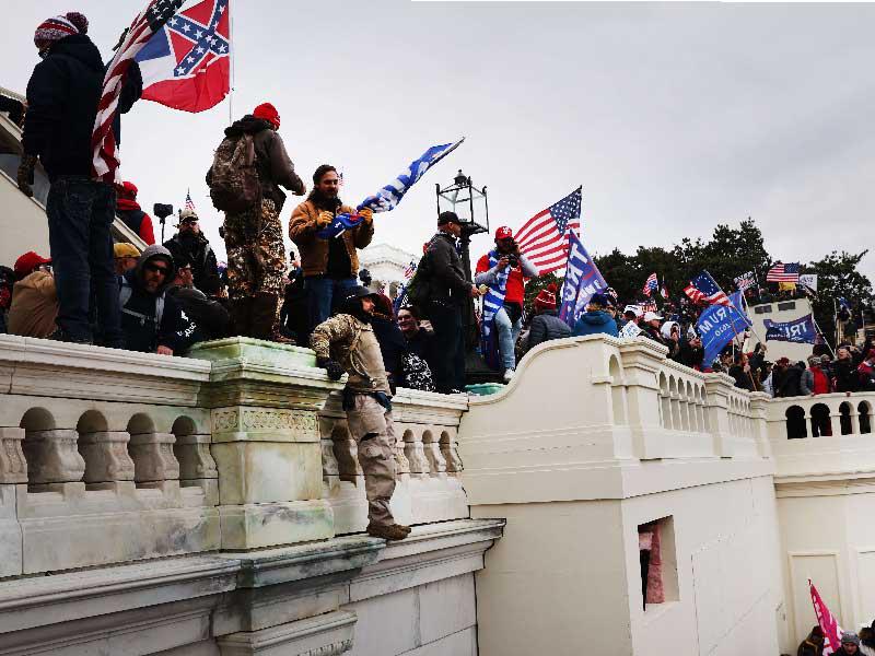 مقتحمو مبنى الكابيتول يوم 6 يناير