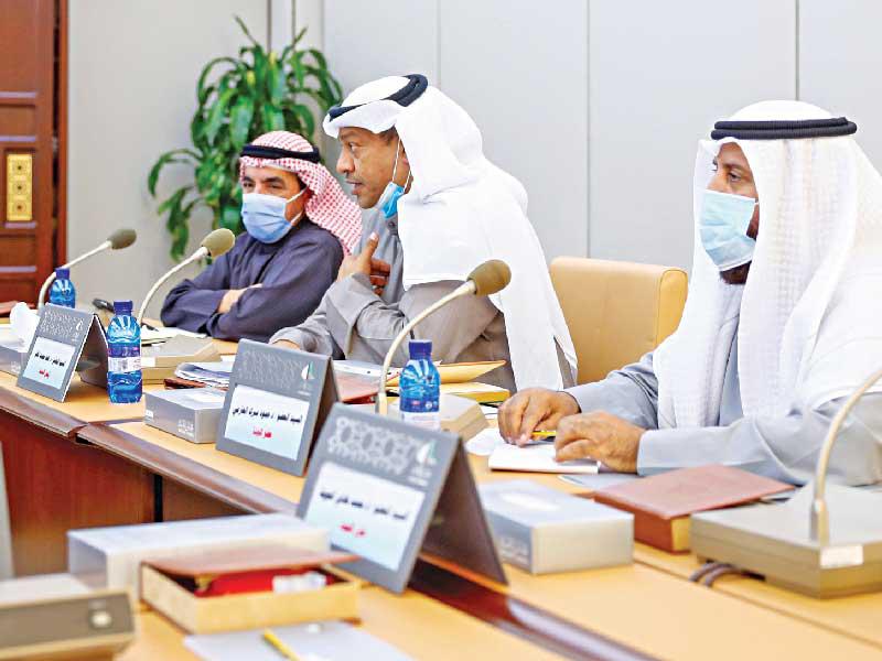 اللجنة التعليمية البرلمانية في اجتماعها أمس