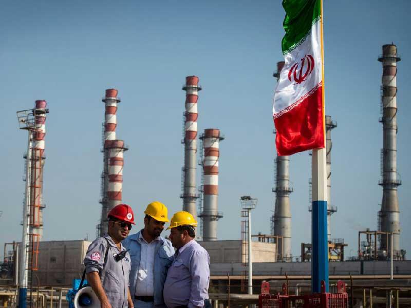 دمشق تتطلع إلى استيراد مزيد من نفط طهران