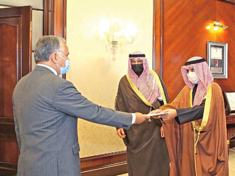  وزير الخارجية الشيخ د. أحمد الناصر يتسلم أوراق اعتماد سفير البرازيل