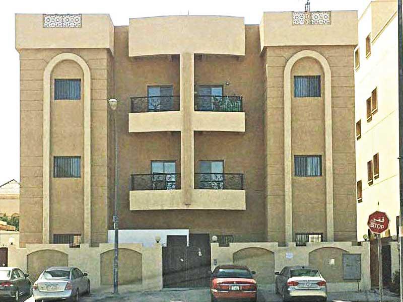 أحد مباني سكن الأئمة 