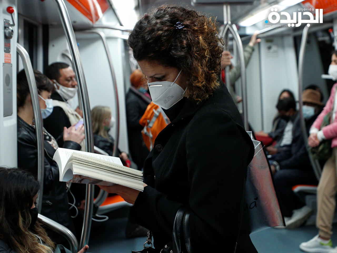 الحكومة الهولندية تسعى للحصول على دعم البرلمان لحظر تجول ليلي