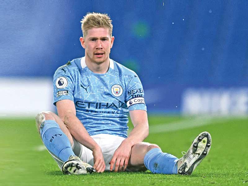  لاعب الوسط كيفن دي بروين 