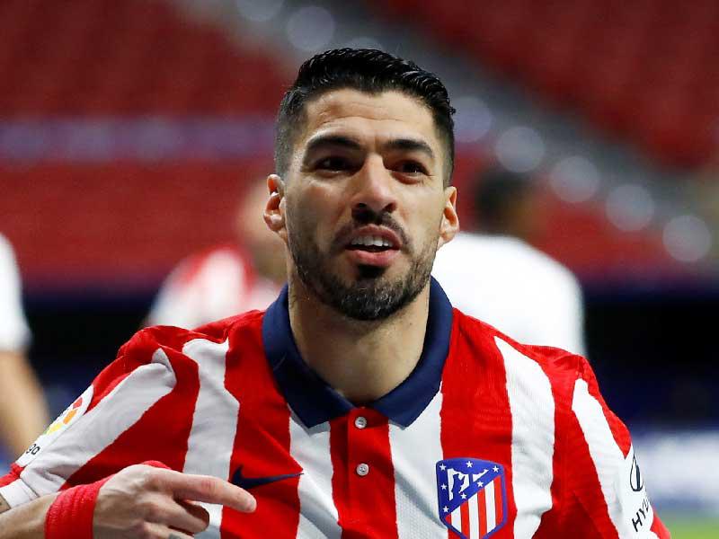 لاعب اتلتيكو مدريد الأوروغوائي لويس سواريز