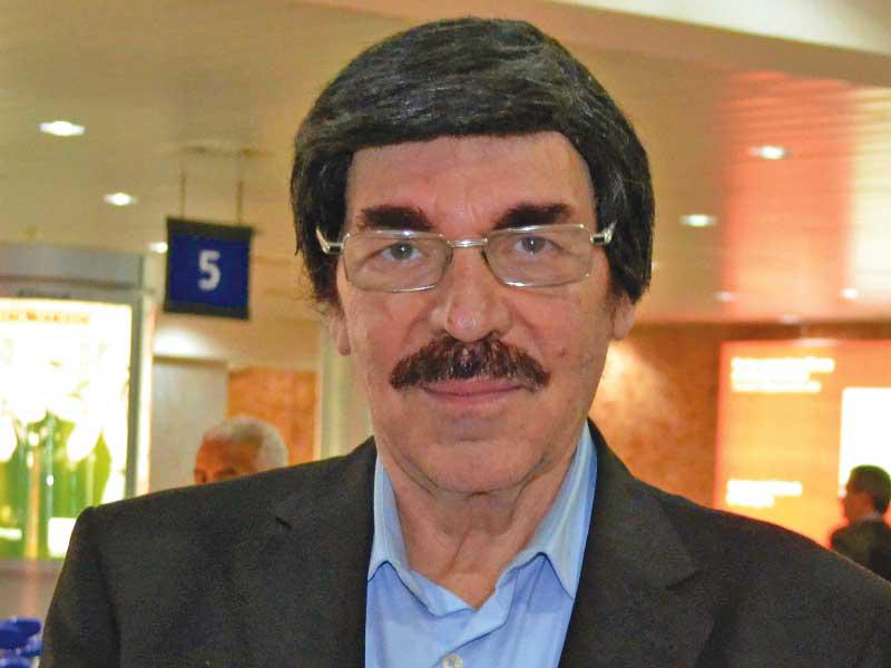 الفنان والكاتب السوري ​ياسر العظمة