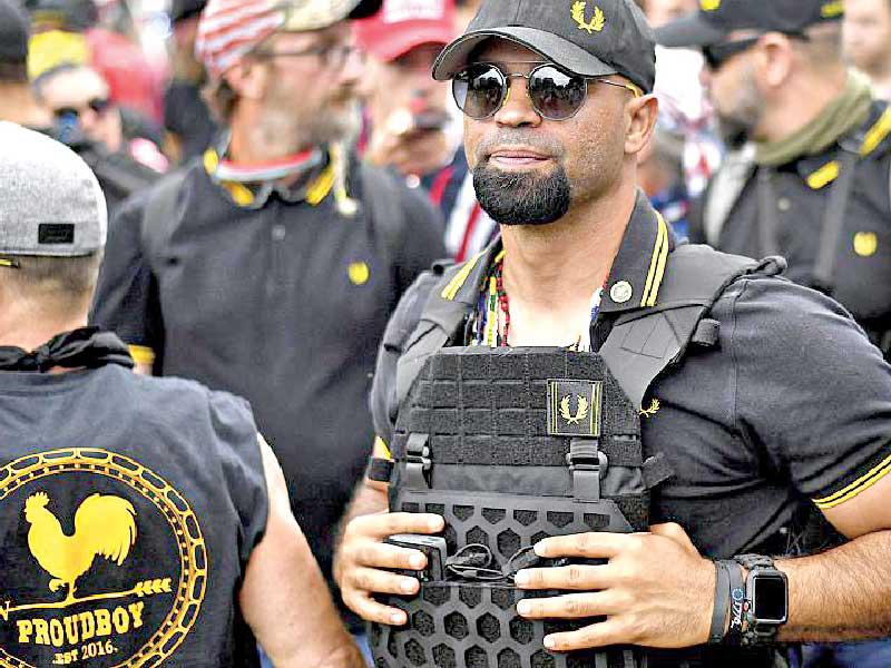 إنريكي تاريو رئيس الجماعة القومية اليمينية المتطرفة «براود بويز»