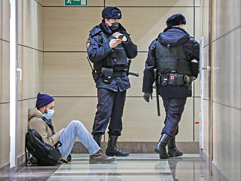  اعتقالات لمقربين من المعارض الروسي أليكسي نافالني