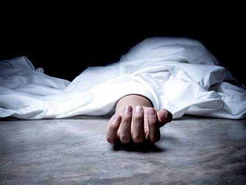 معلم يستعين بقاتل مأجور للتخلص من والدته