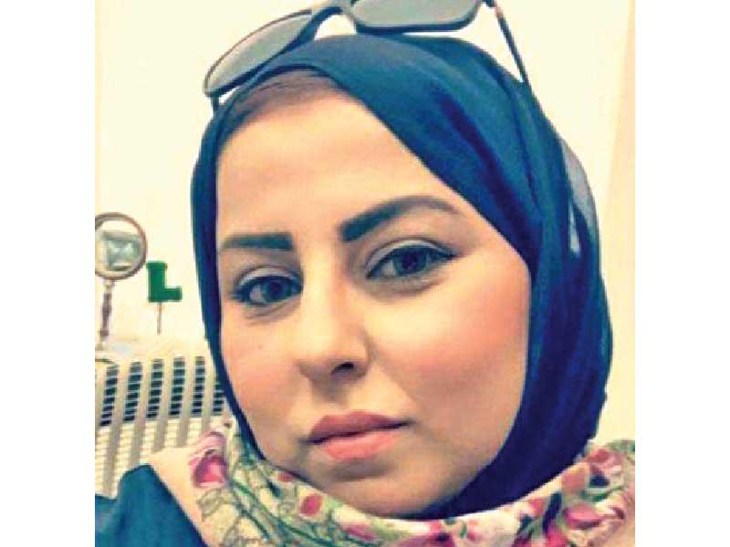 أستاذة النقد الأدبي الحديث بجامعة الكويت د. سعاد العنزي