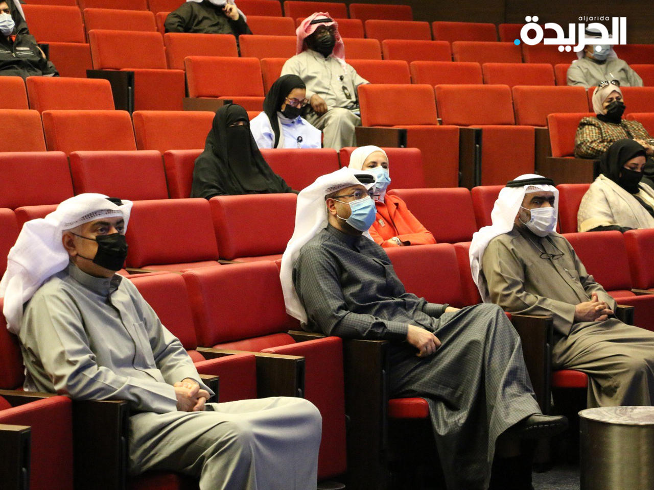 جانب من البرنامج التدريبي حول «كورونا» بـ «التربية» أمس