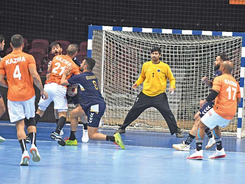 جانب من مباراة كاظمة وبرقان