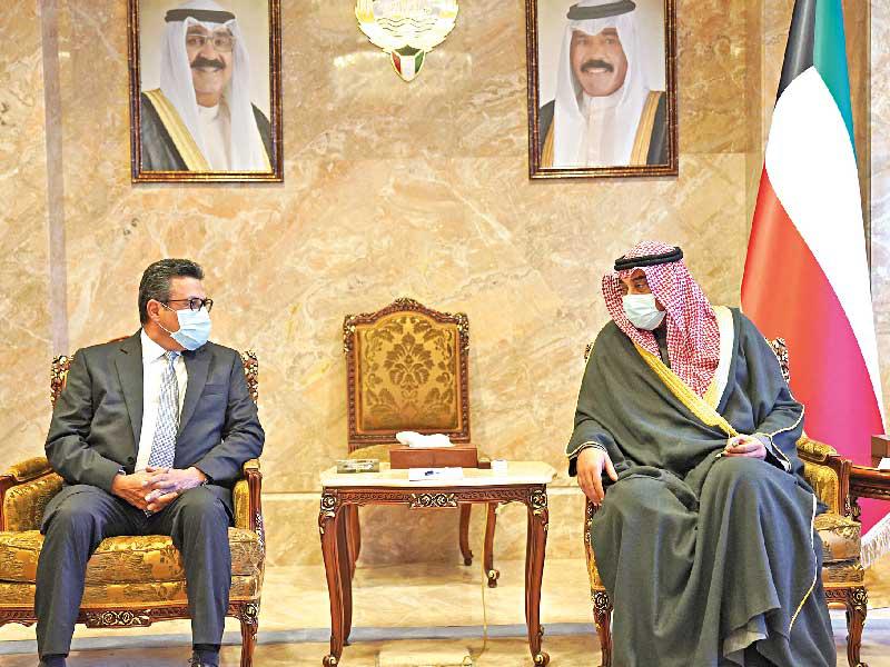 رئيس مجلس الوزراء سمو الشيخ صباح الخالد مستقبلاً السفير المصري