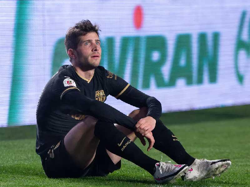 ظهير أيمن نادي برشلونة سيرجي روبرتو