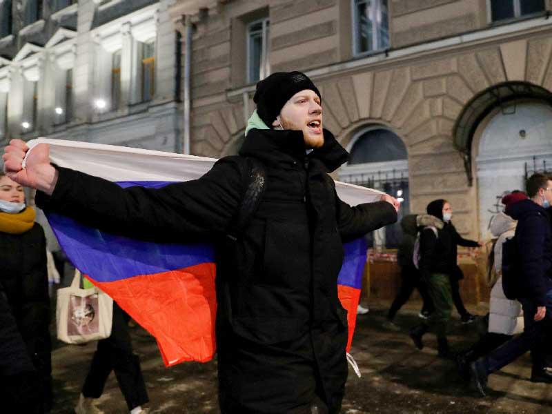 السلطات الروسية تُحقّق باعتداءات الأمن غير المبّررة 