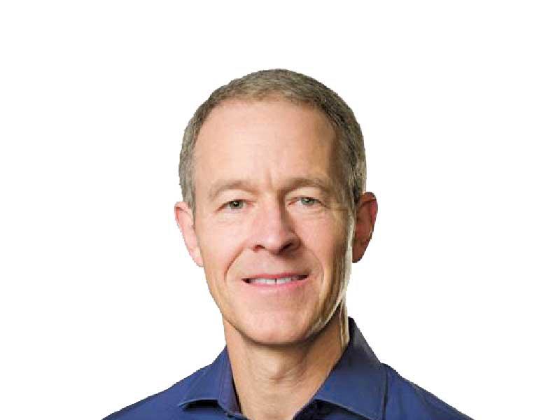  المدير العام للعمليات في Apple جيف وليامز