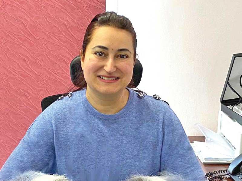  استشارية الجراحة العامة في مستشفى مبارك الكبير د. فاطمة خاجة