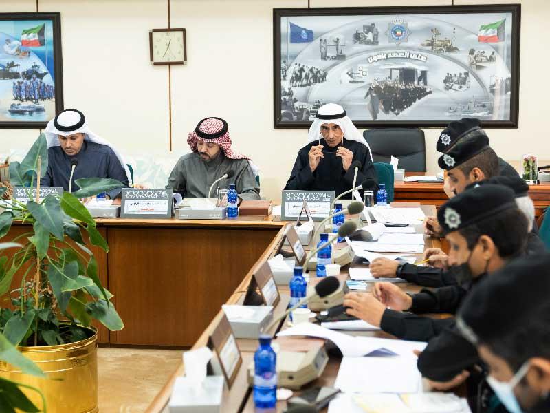  لجنة شؤون الداخلية والدفاع البرلمانية في اجتماعها أمسn