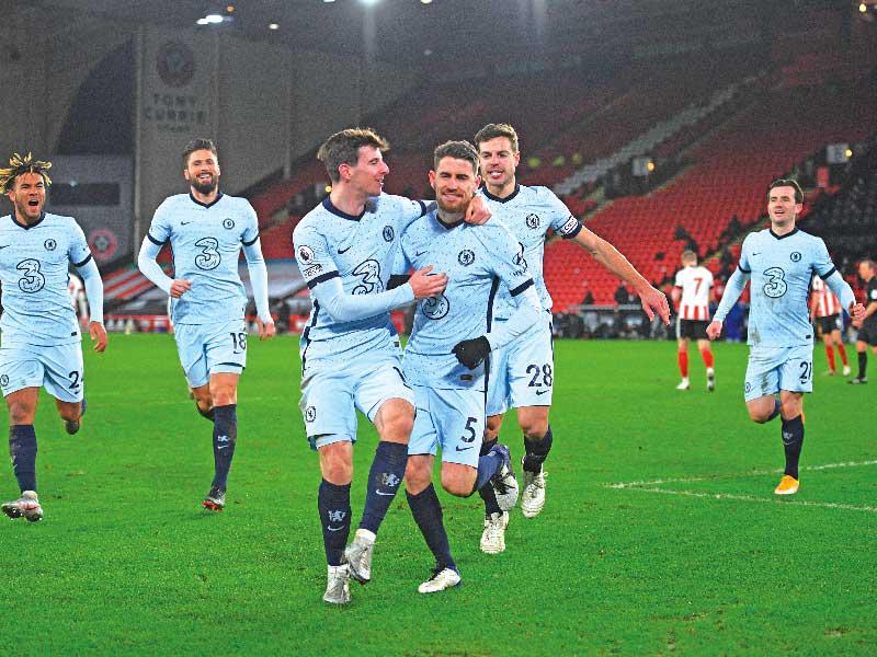 فرحة لاعبي تشلسي بالهدف الثاني في مرمى شيفيلد