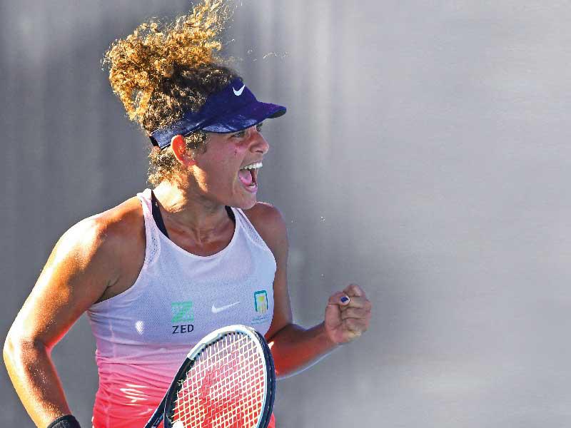 المصرية ميار شريف