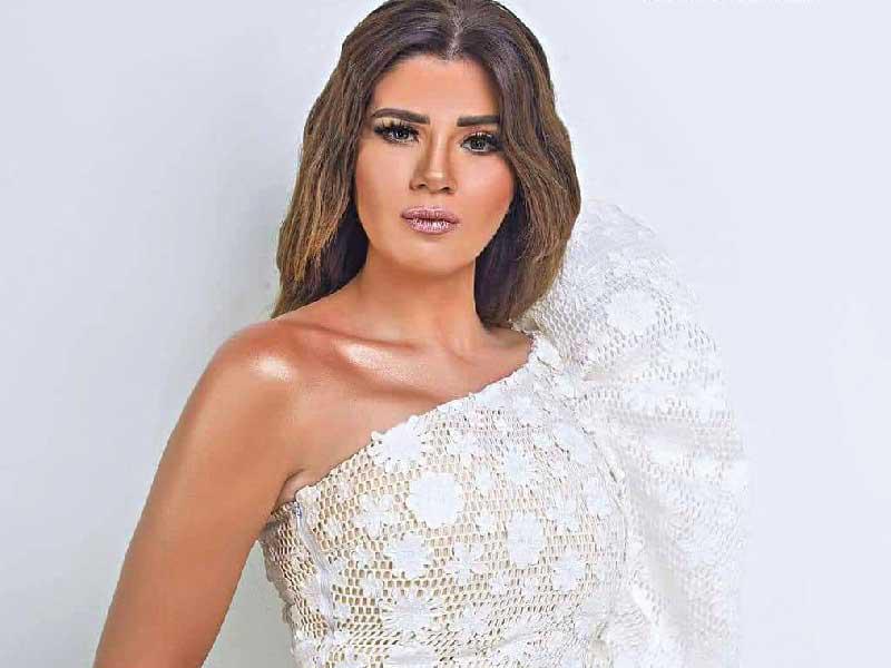 الفنانة رانيا فريد شوقي 