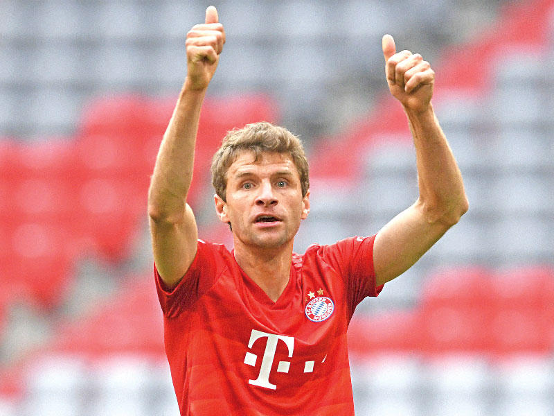 نجم نادي بايرن ميونيخ الألماني لكرة القدم توماس مولر