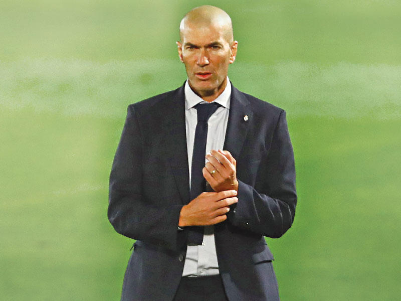 مدرب ريال مدريد زين الدين زيدان