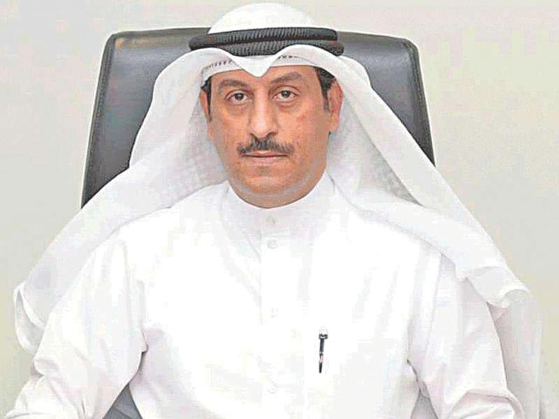 الوكيل المساعد لقطاع التخطيط والتطوير الإداري، الوكيل المساعد بالانابة للشؤون المالية والإدارية في وزارة الشؤون الاجتماعية عبدالعزيز ساري