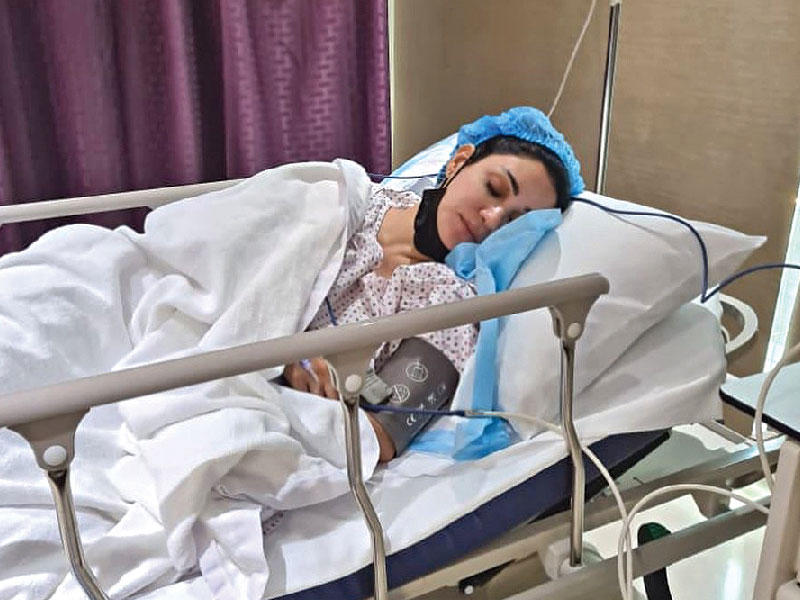 المطربة ديانا حداد 