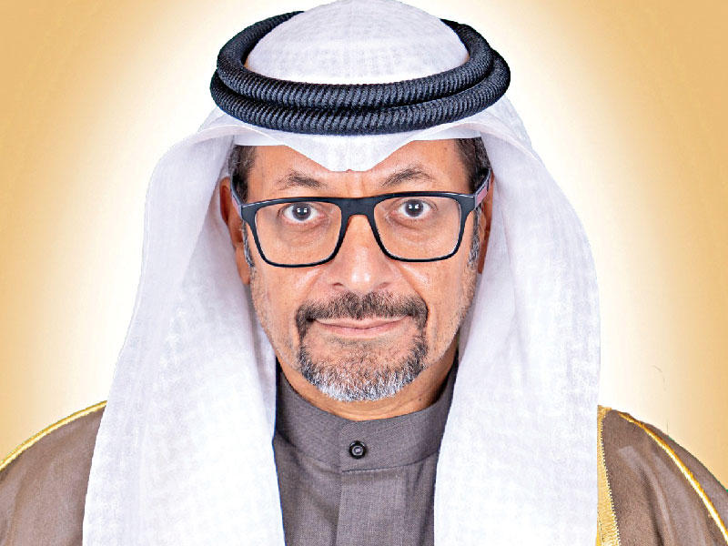 وزير المالية خليفة حمادة 