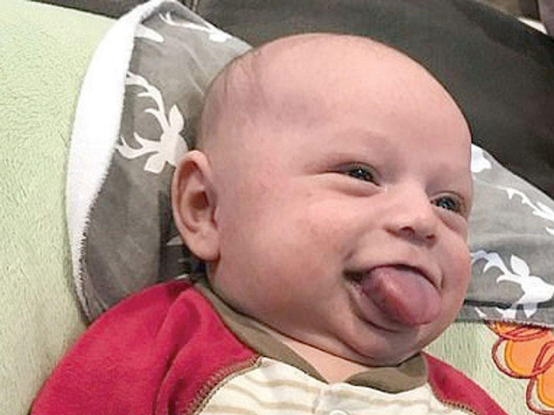 الطفل أوين توماس 