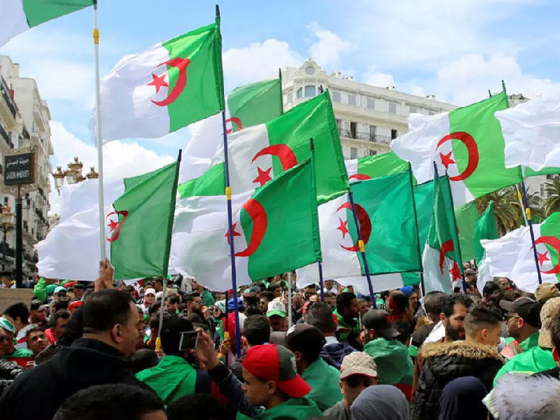 تحركات لإطلاق حوار شامل بالجزائرn