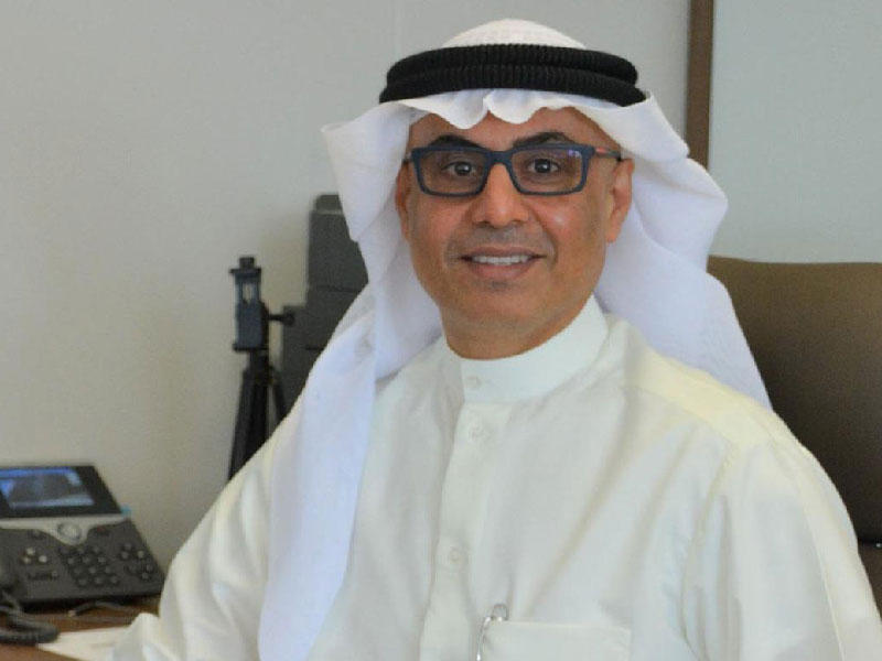 عميد كلية العلوم الإدارية بجامعة الكويت د. محمد زينل