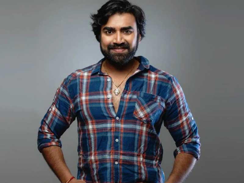 الممثل الهندي سانديب نهار