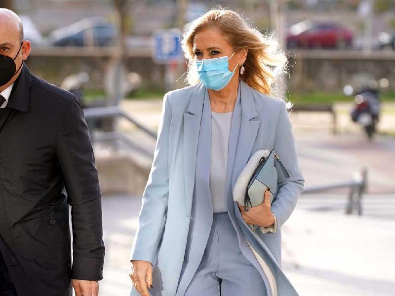  الرئيسة السابقة لحكومة منطقة مدريد الإسبانية، كريستينا سيفوينتيس