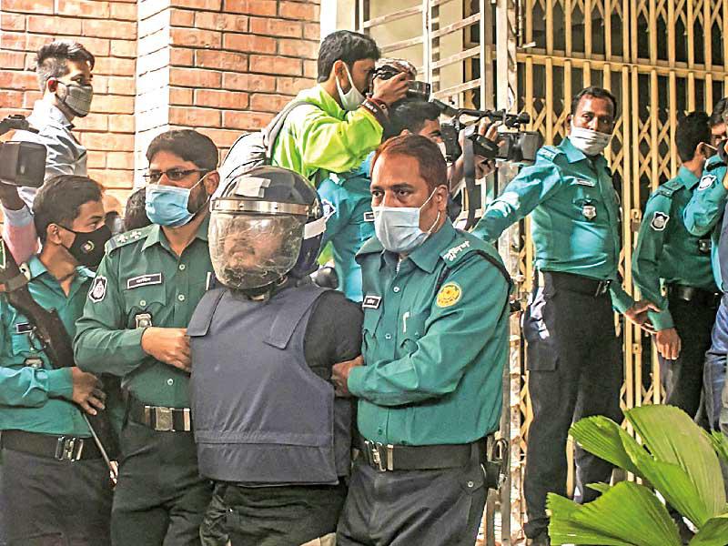 الحكم بإعدام 5 لإدانتهم بقتل أميركي في بنغلادش