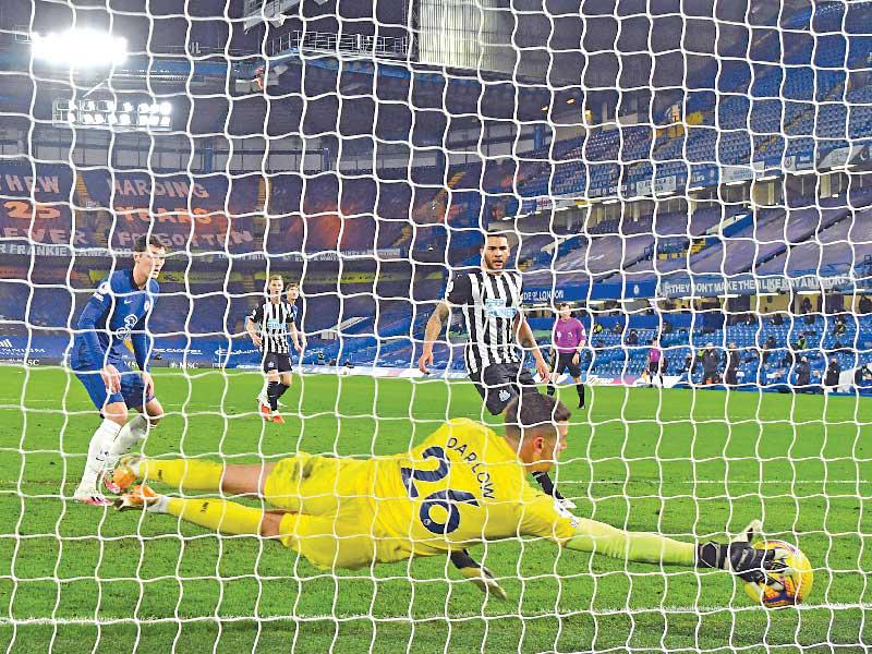 فيرنر نجم تشلسي يحرز هدفه في مرمى نيوكاسل