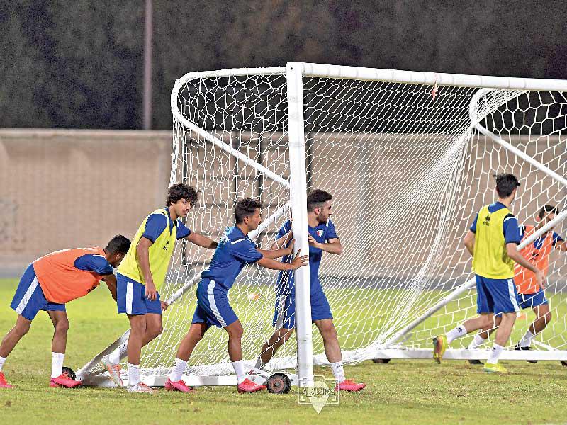 جانب من تدريب سابق للأزرق